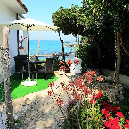 Casa Di Venere - *
